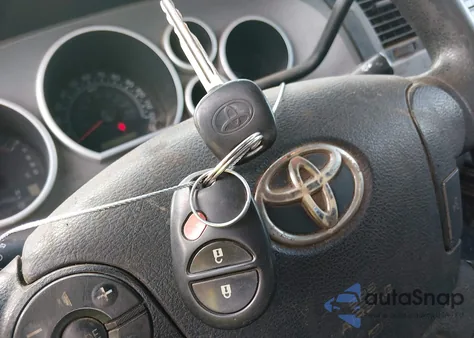 2010 Toyota Tundra Grade 5.7L V8 из США, поврежденный, VIN 5TFRY5F10AX094760